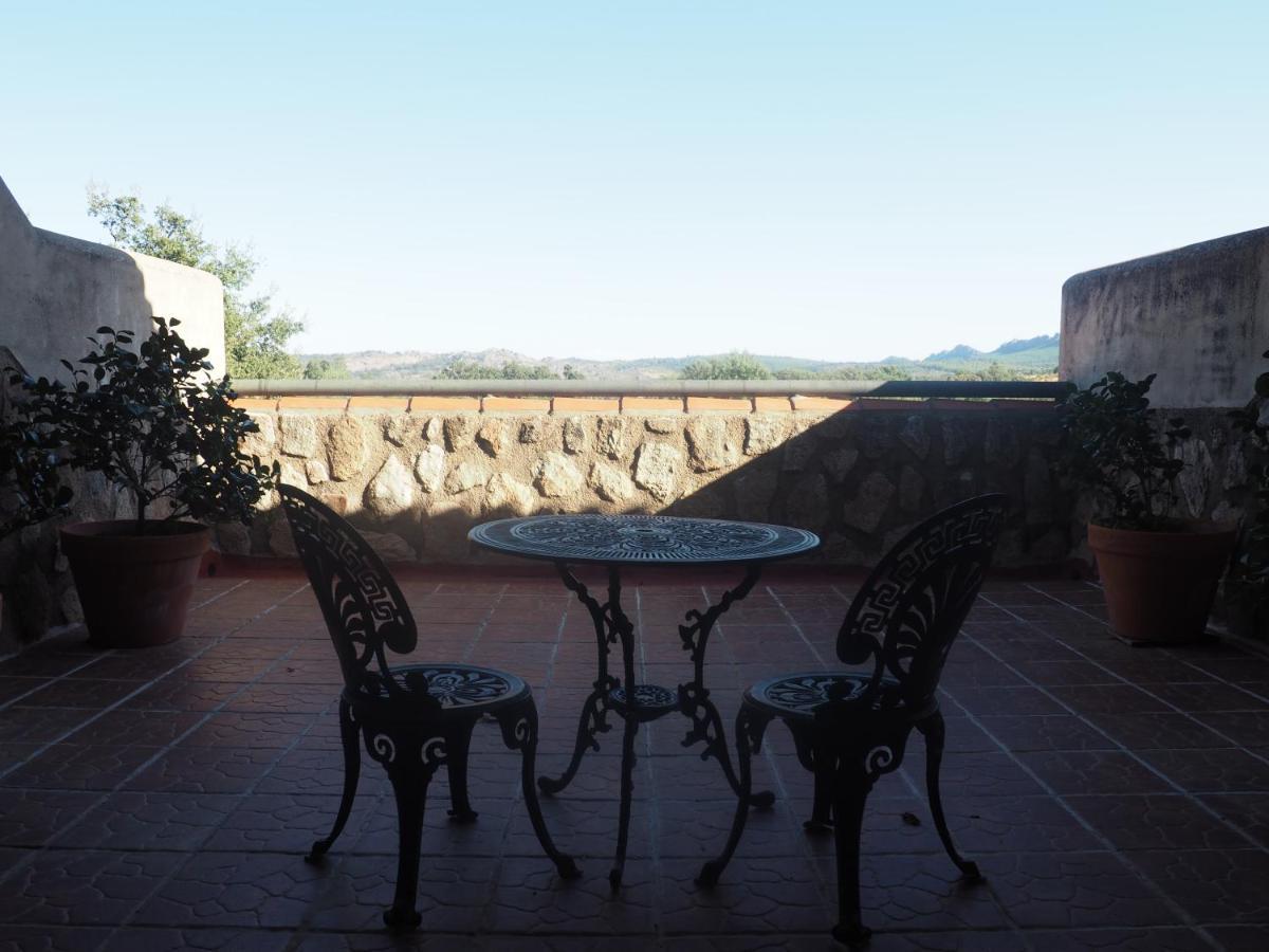 Hotel Rural El Convento Valencia de Alcántara Exterior foto